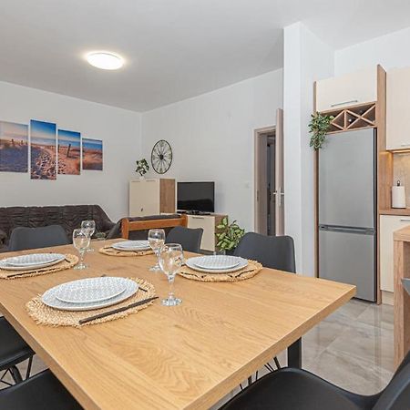 וודיצה Holiday Home Gveric מראה חיצוני תמונה