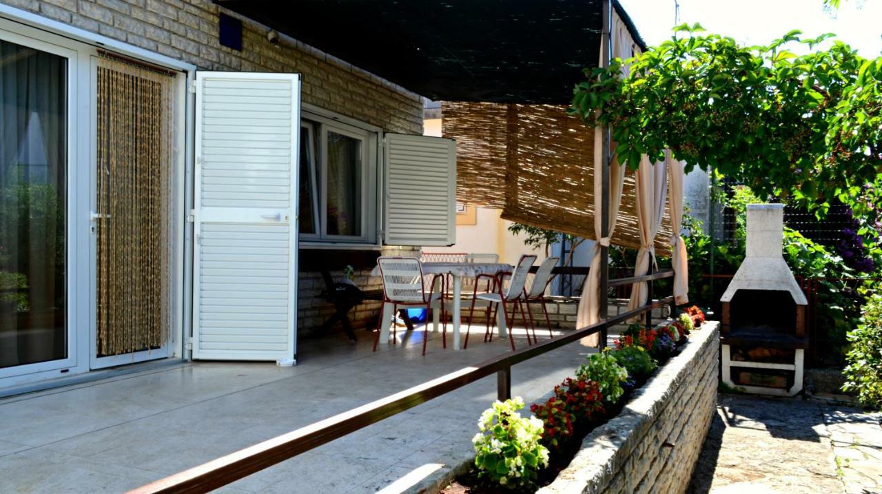 וודיצה Holiday Home Gveric מראה חיצוני תמונה